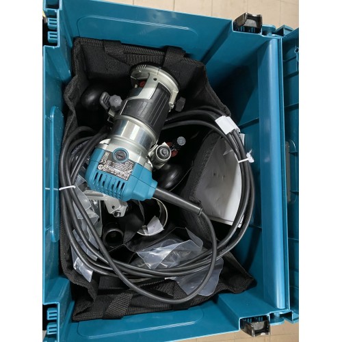 Makita RT0700CX2J Frezarko-wycinarka 700W, Makpac
