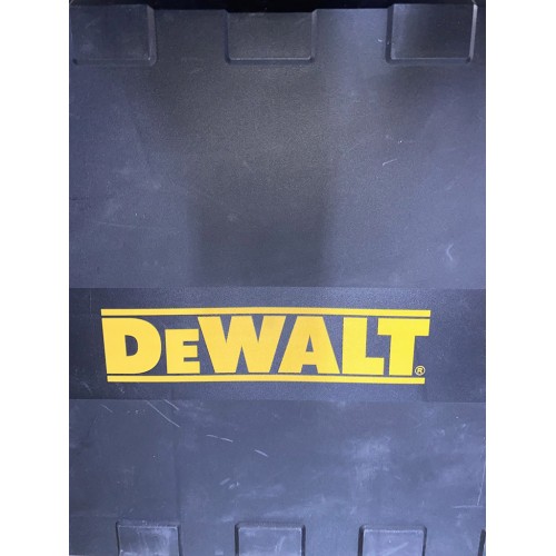 DeWALT DCN890P2 Akumulatorowa Gwoździarka do betonu XR (2x5,0Ah/18V)