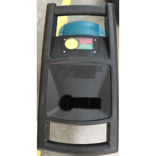 OUTLET Makita Kruszarka ogrodowa UD2500 PO SERWISIE