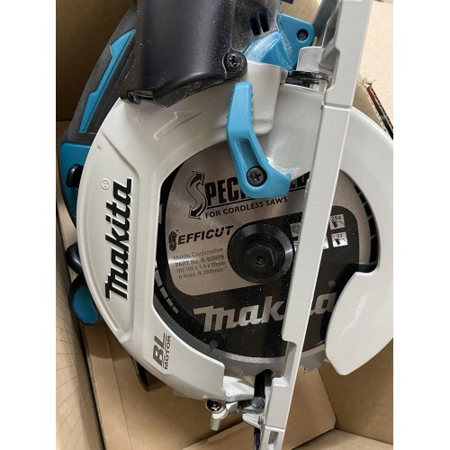 Makita DHS680Z Akumulatorowa pilarka tarczowa Li-ion LXT 18V (bez baterii)