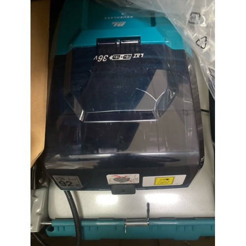 Makita DLM463Z Alkumulatorowa kosiarka do trawy 460mm Li-ion LXT 2x18V, bez aku Z