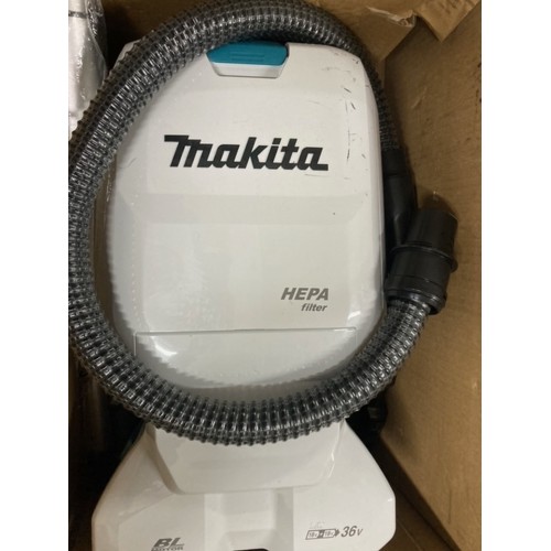 Makita DVC660Z Akumulatorowy odkurzacz plecakowy 2x18V LXT Li-ion BL 11kPa 6L,, bez aku.