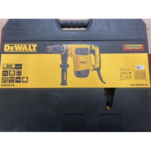 DeWALT D25481K Młot udarowo-ob SDS-Max, 40mm (1050W/6,1J)