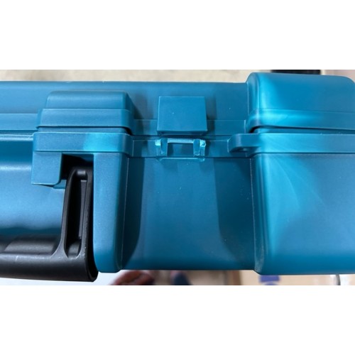 Makita HR2470X16 SDS-Plus Młotowiertarka 2,4J, 780W+D-46361