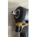 DeWALT DCF922N Aku. klucz udarowy (1/2"/406 Nm) XR 18V bez aku PO SERWISIE, UŻYWANY
